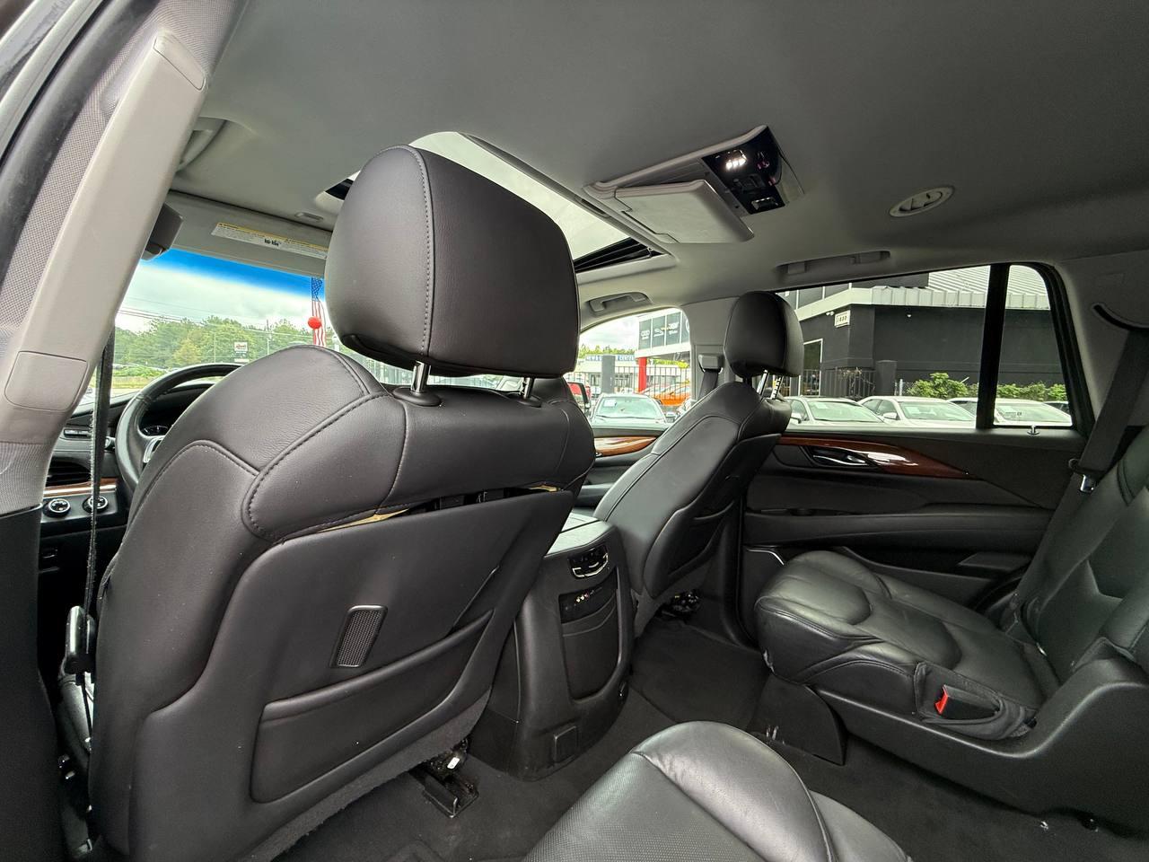 Cadillac Escalade Premium 4WD 2016