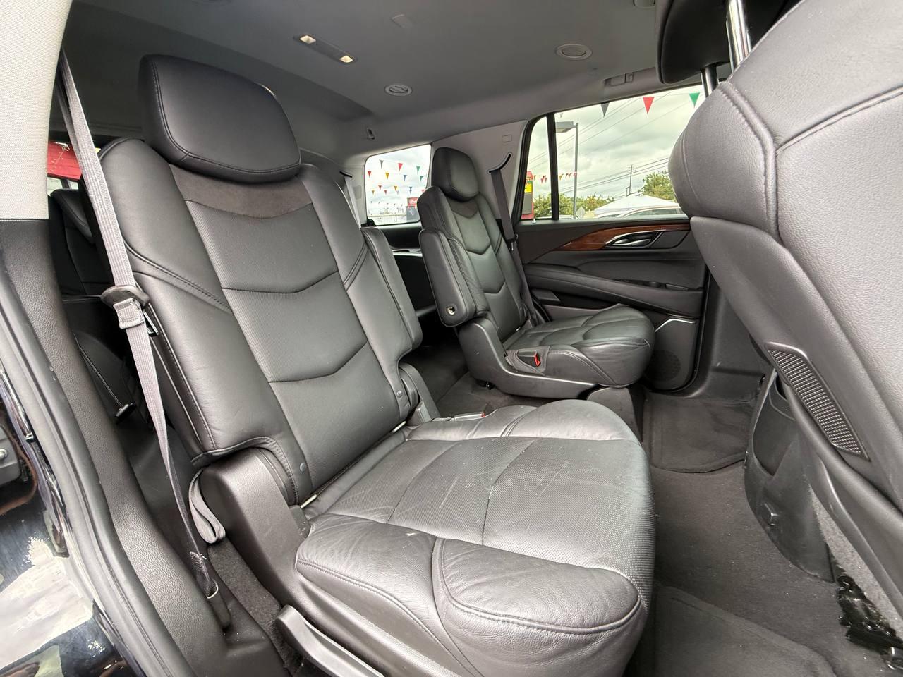 Cadillac Escalade Premium 4WD 2016