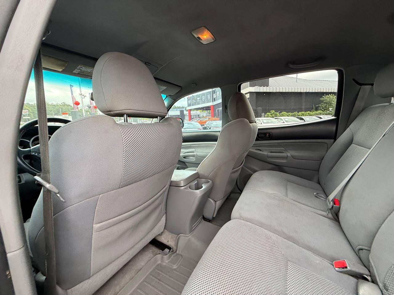 Toyota Tacoma Double Cab Long Bed V6 Auto 4WD 2011