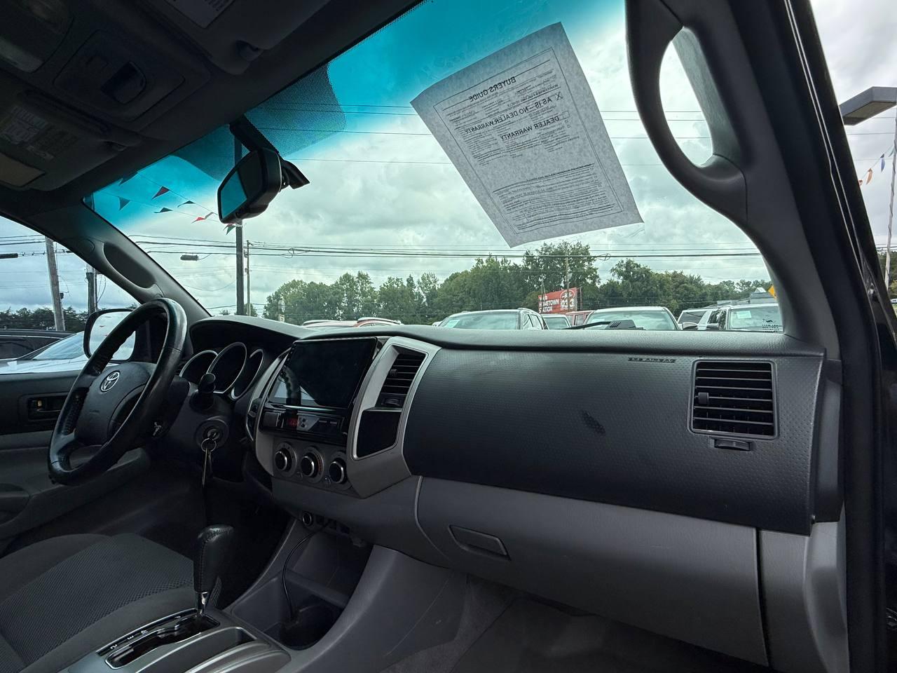 Toyota Tacoma Double Cab Long Bed V6 Auto 4WD 2011