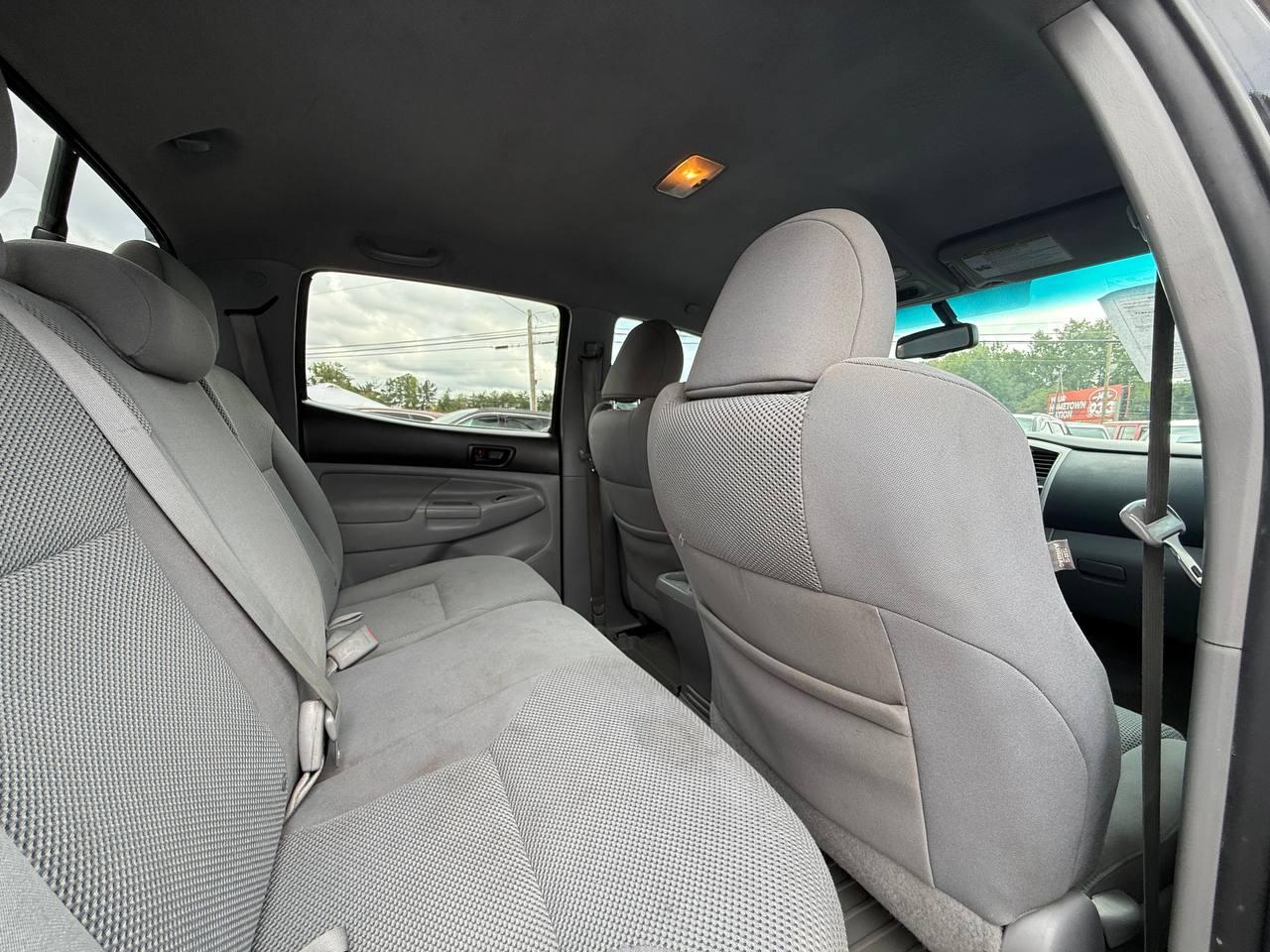 Toyota Tacoma Double Cab Long Bed V6 Auto 4WD 2011