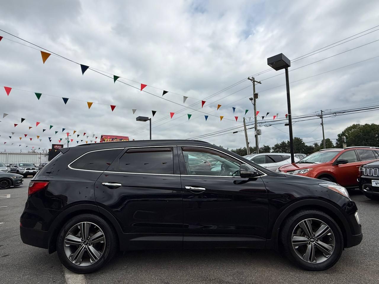 Hyundai Santa Fe Limited FWD 2014