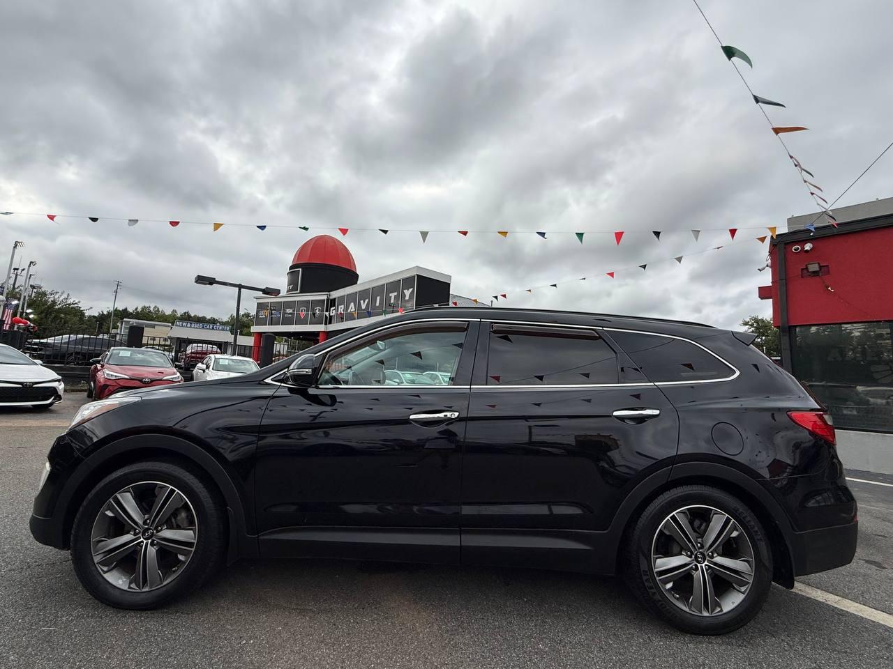 Hyundai Santa Fe Limited FWD 2014
