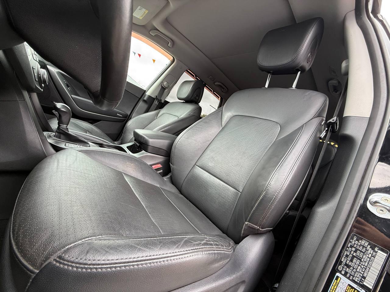 Hyundai Santa Fe Limited FWD 2014