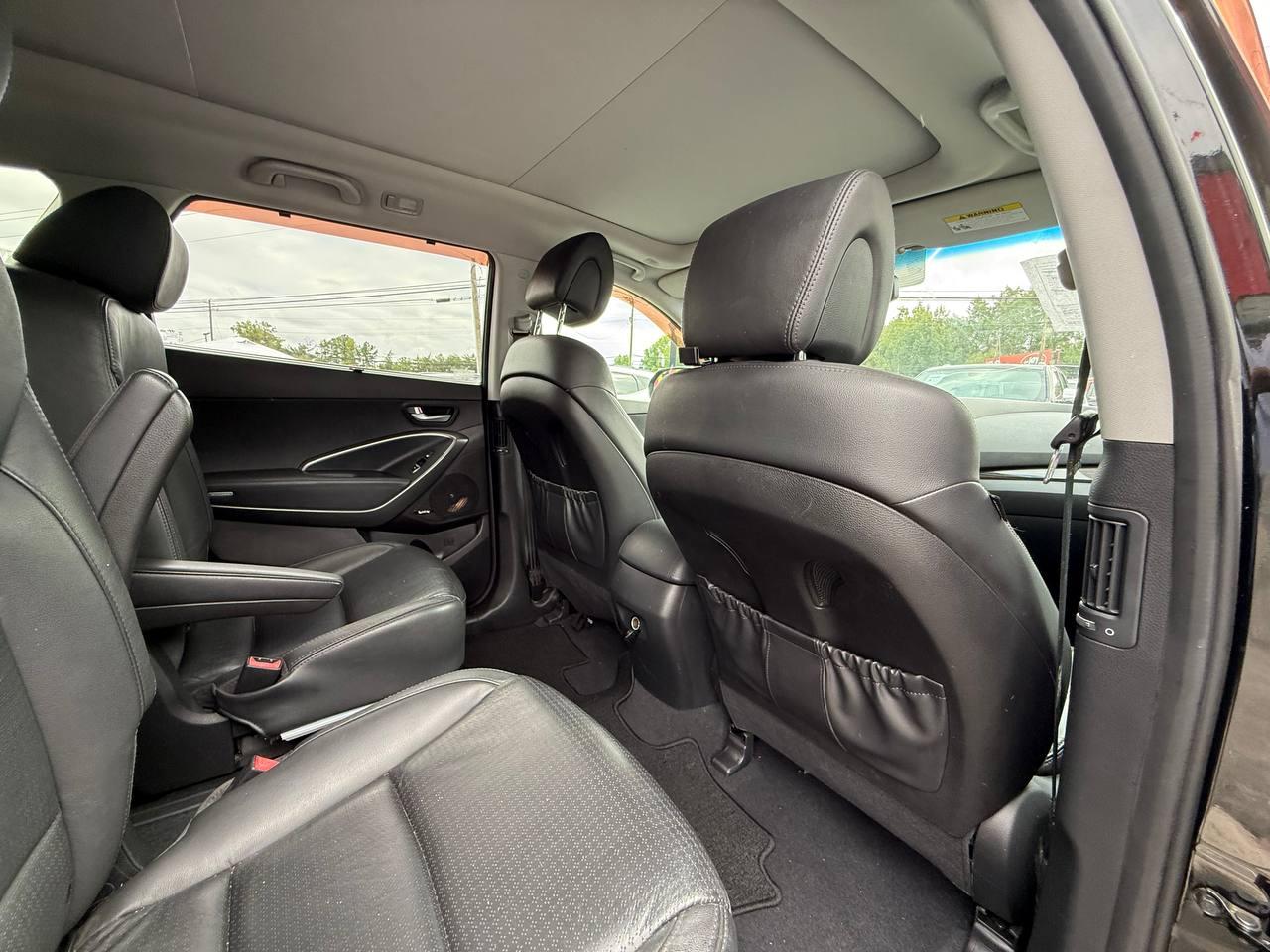 Hyundai Santa Fe Limited FWD 2014