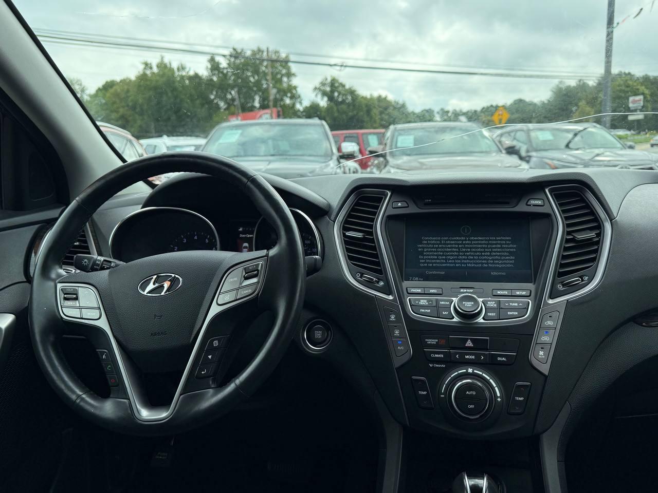 Hyundai Santa Fe Limited FWD 2014