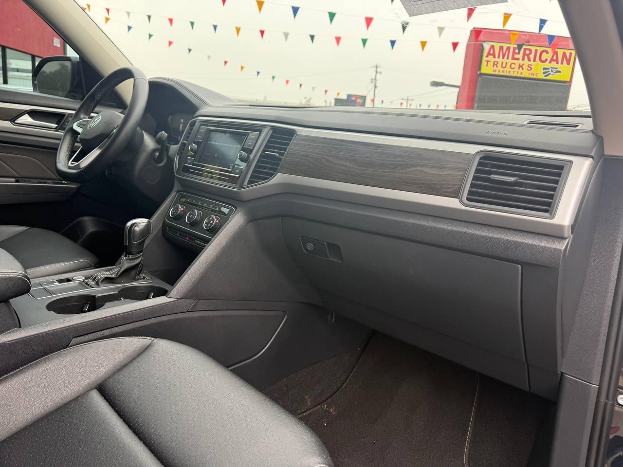 Volkswagen Atlas SE 2023