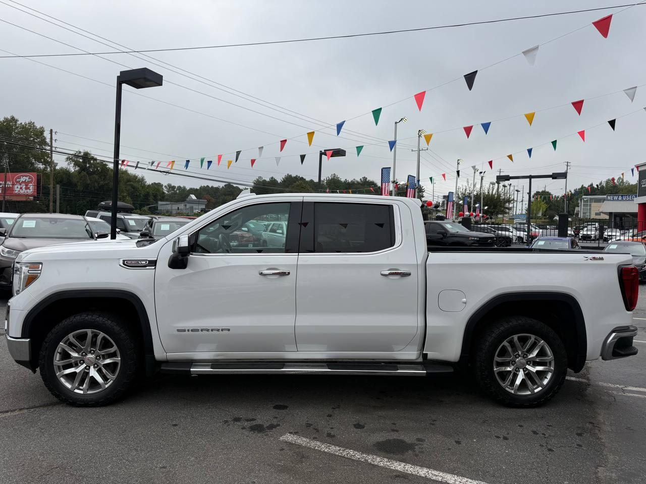 GMC Sierra 1500 Limited SLT Crew Cab Short Box 4WD 2022