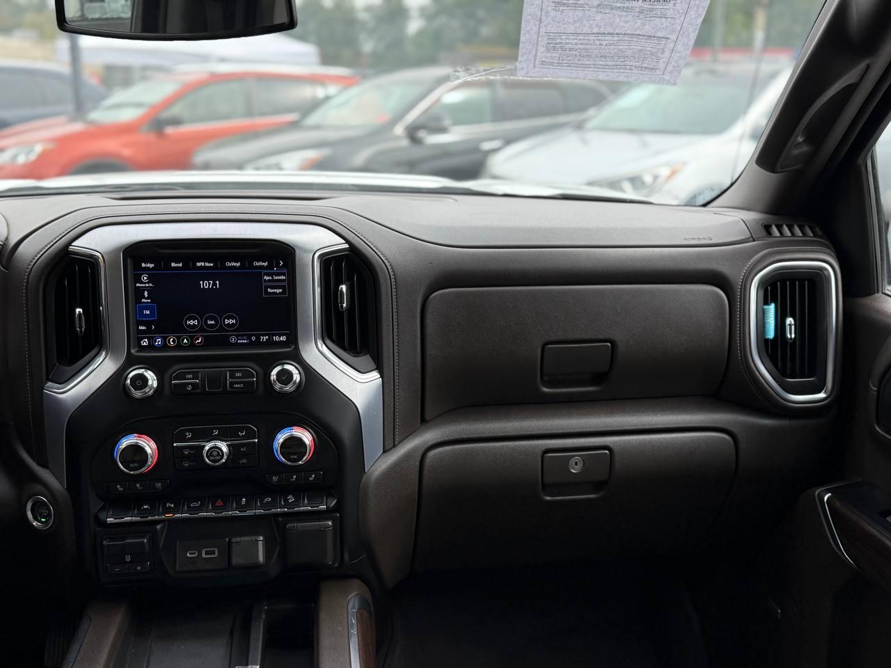 GMC Sierra 1500 Limited SLT Crew Cab Short Box 4WD 2022