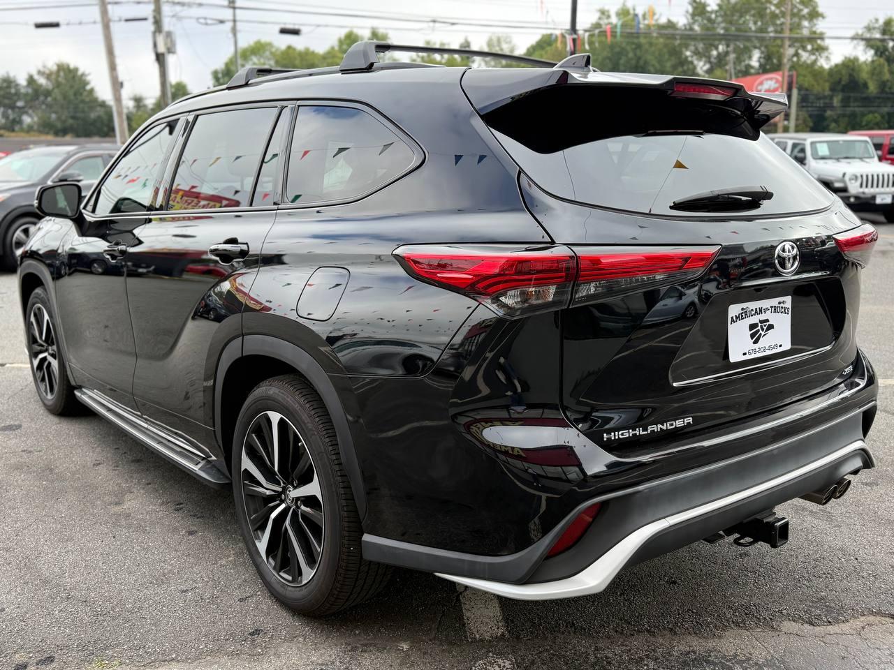Toyota Highlander XSE FWD V6 2021