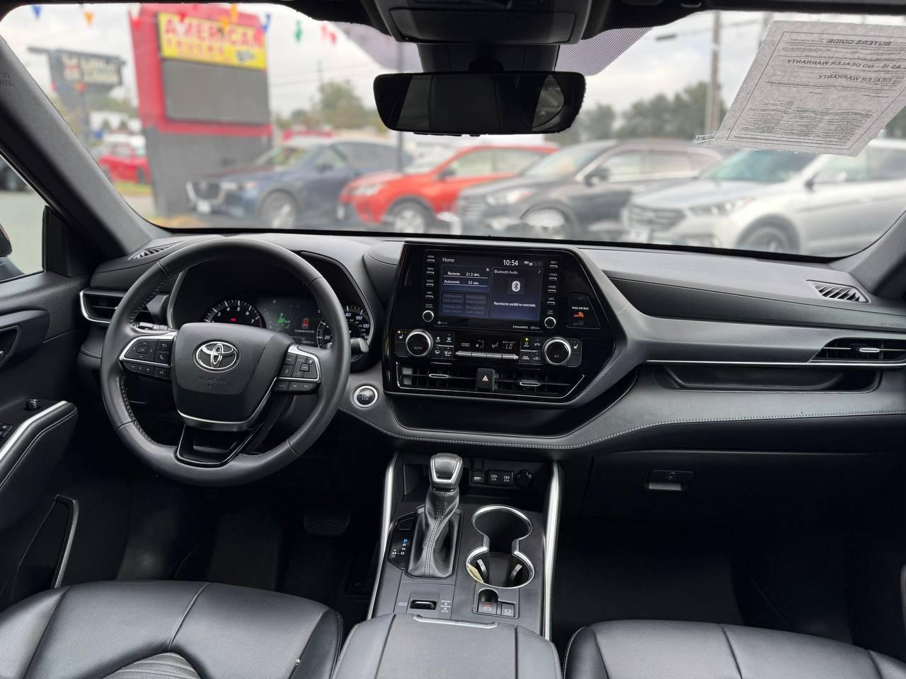 Toyota Highlander XSE FWD V6 2021