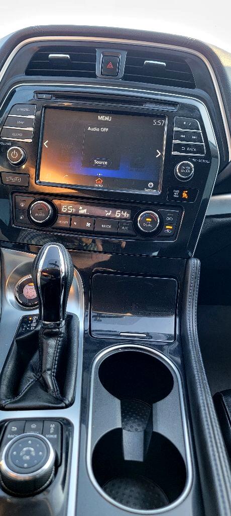 Nissan Maxima 3.5 SR 2017 Nissan Maxima 3.5 SR 2017