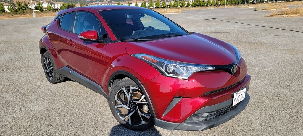 Toyota C-HR XLE 2018 Toyota C-HR XLE 2018