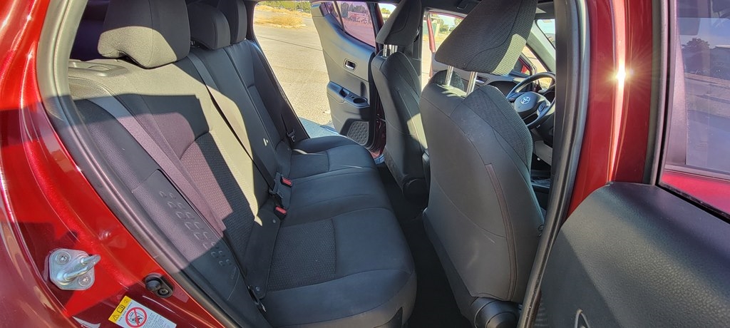 Toyota C-HR XLE 2018 Toyota C-HR XLE 2018