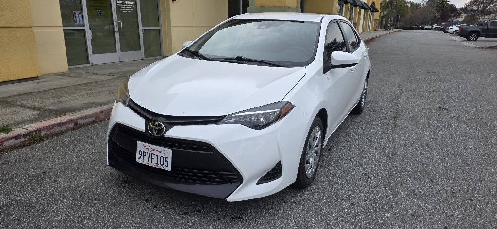 2019 Toyota Corolla LE 4D Sedan