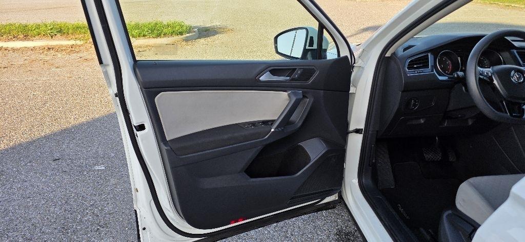 Volkswagen Tiguan S 2020