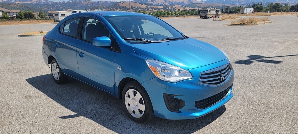 Mitsubishi Mirage G4 ES CVT 2017 Mitsubishi Mirage G4 ES CVT 2017