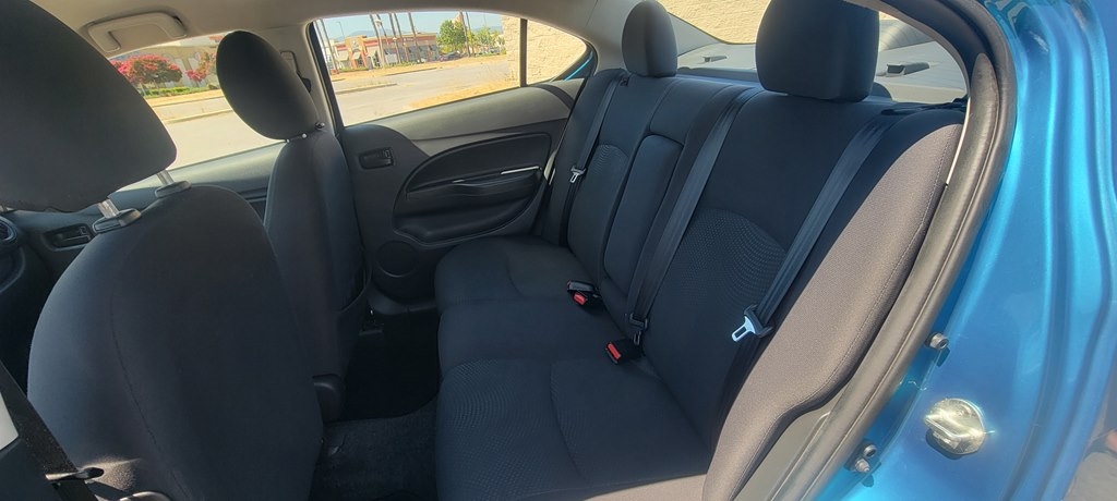 Mitsubishi Mirage G4 ES CVT 2017 Mitsubishi Mirage G4 ES CVT 2017