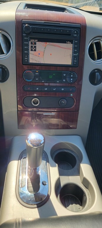 Ford F-150 Lariat SuperCrew 4WD 2007 Ford F-150 Lariat SuperCrew 4WD 2007