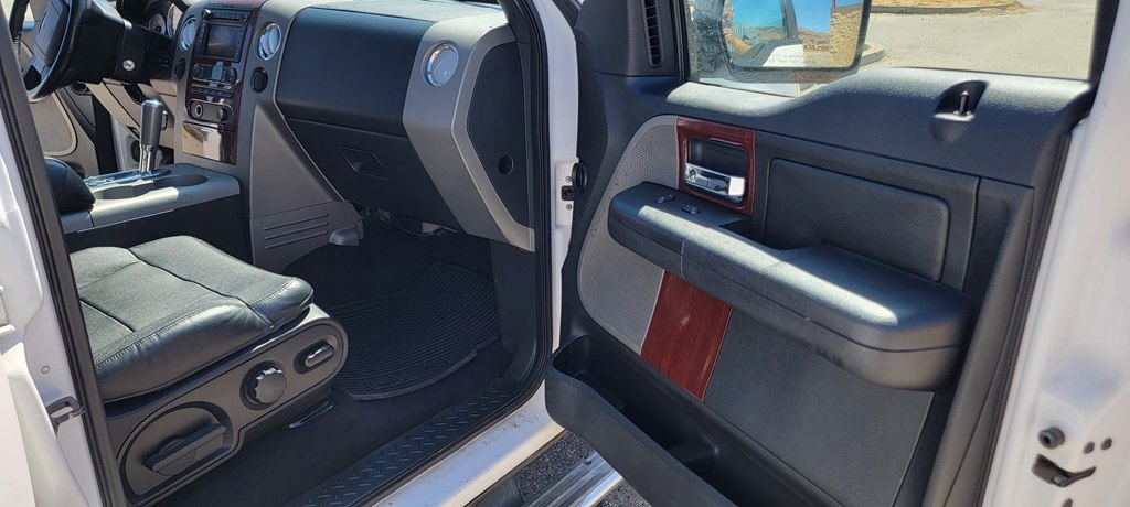 Ford F-150 Lariat SuperCrew 4WD 2007 Ford F-150 Lariat SuperCrew 4WD 2007