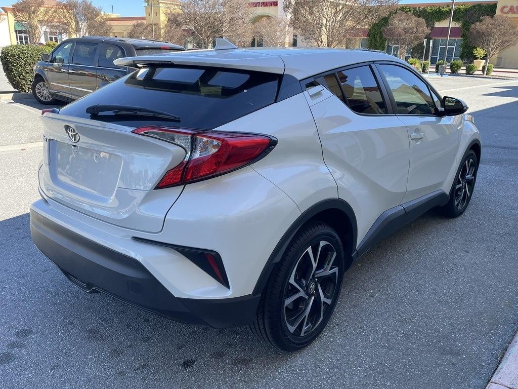Toyota C-HR XLE 2018