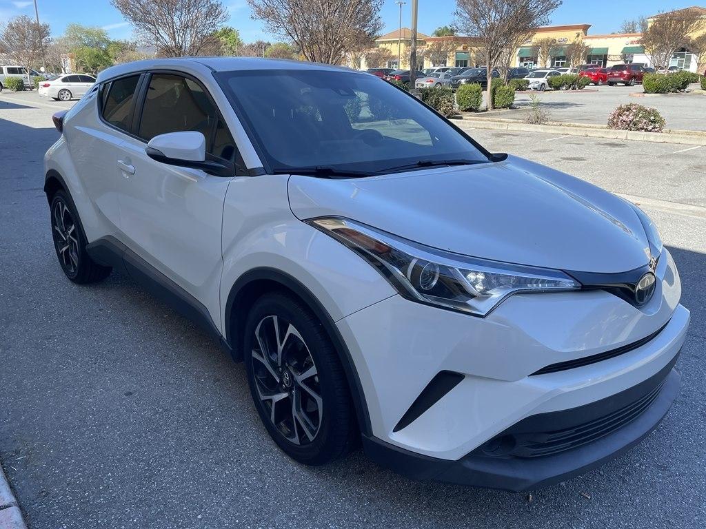 Toyota C-HR XLE 2018