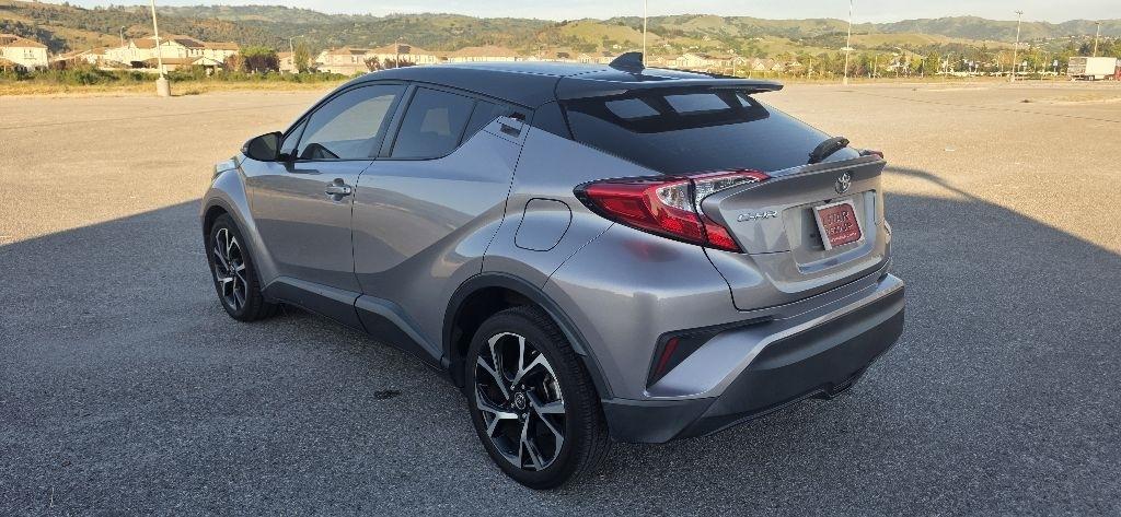 Toyota C-HR LE 2019