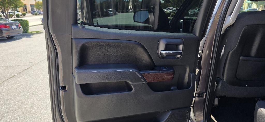 GMC Sierra 1500 SLE Crew Cab Long Box 2WD 2015