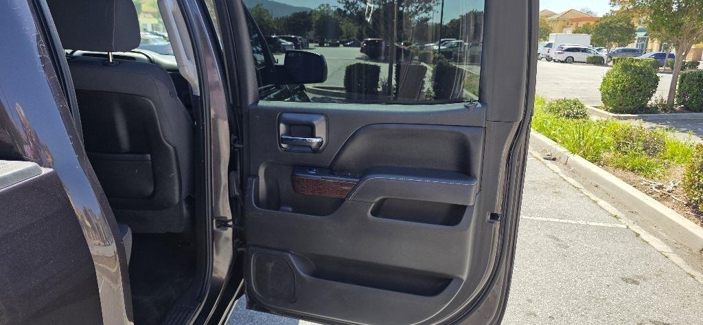 GMC Sierra 1500 SLE Crew Cab Long Box 2WD 2015