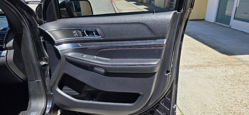 Ford Explorer Sport 4WD 2019