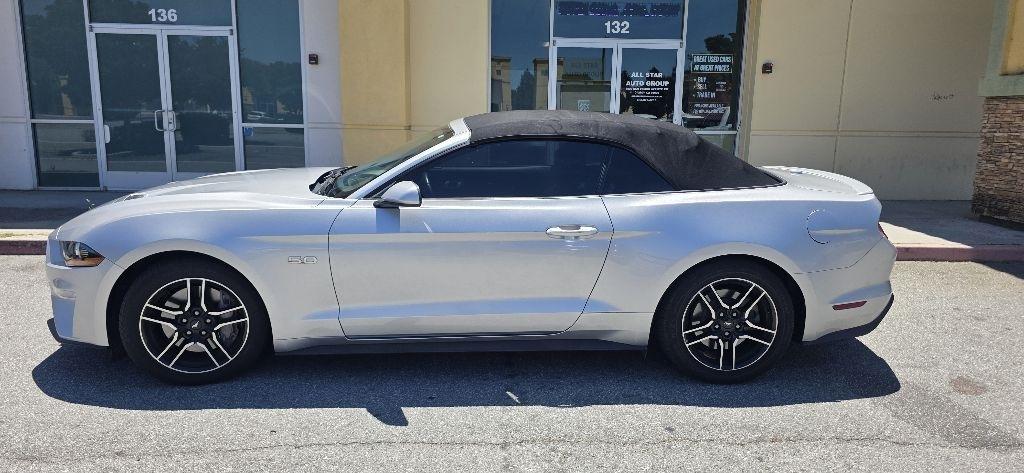 Ford Mustang GT convertible 2018