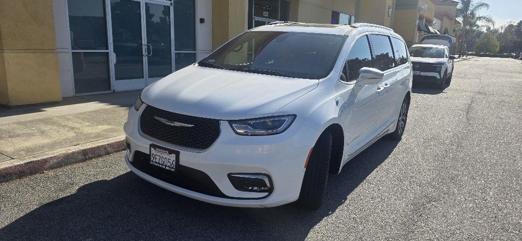 Chrysler Pacifica Hybrid Pinnacle 2022