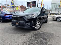 2021 Toyota RAV4  2021 Toyota RAV4