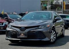 2020 Toyota Camry Hybrid 