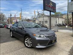 2015 Lexus ES 300h 