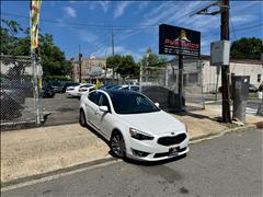 2016 Kia Cadenza 