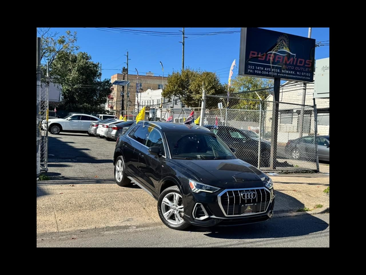 2021 Audi Q3 S line Premium quattro