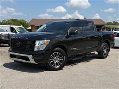 2022 Nissan Titan 