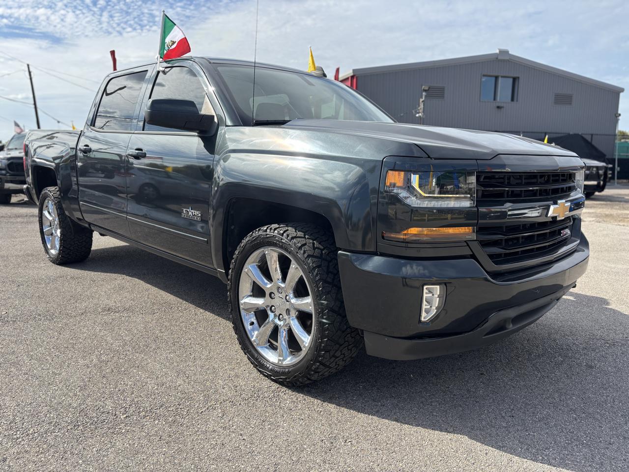 2018 Chevrolet Silverado 1500 LT Crew Cab 4WD
