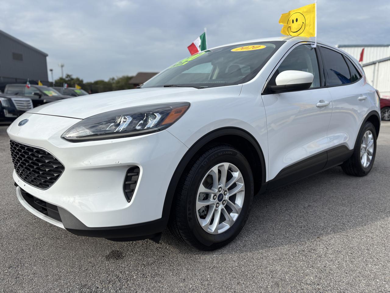 2020 Ford Escape SE