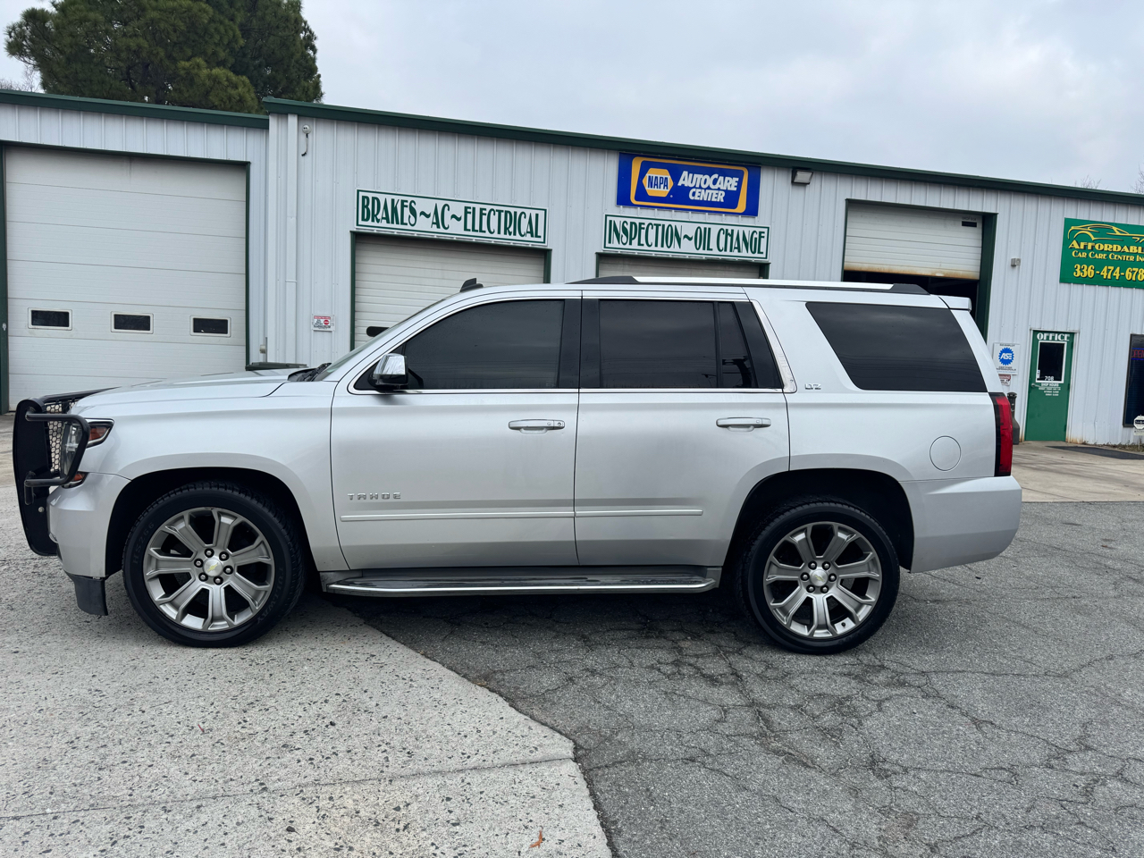 Chevrolet Tahoe LTZ 4WD 2015