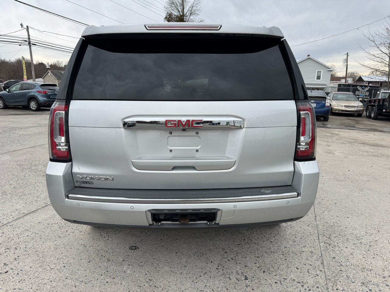 GMC Yukon Denali 4WD 2015