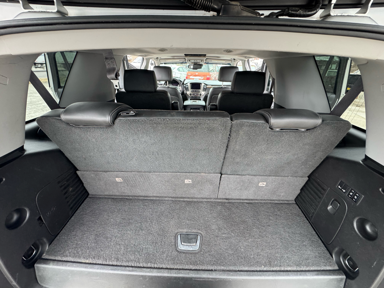 GMC Yukon Denali 4WD 2015