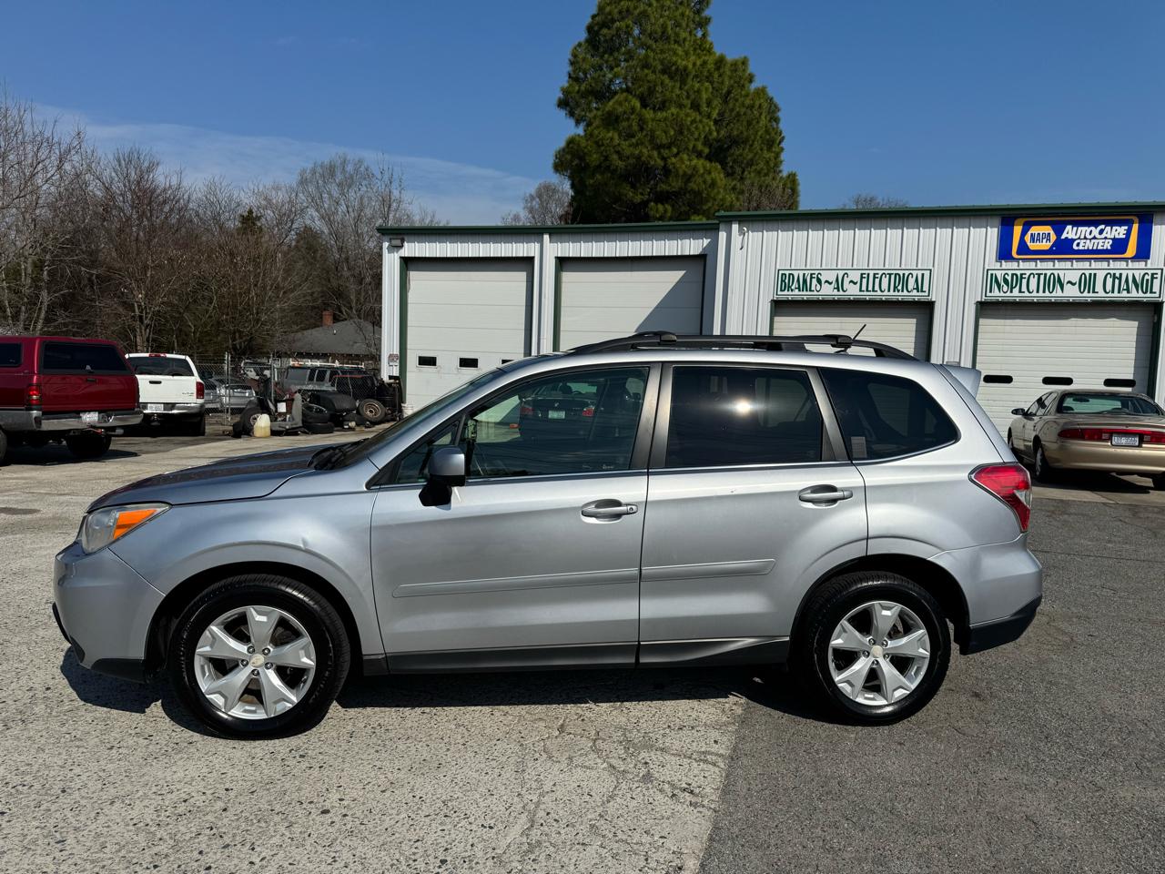 Subaru Forester 2.5i Limited 2014