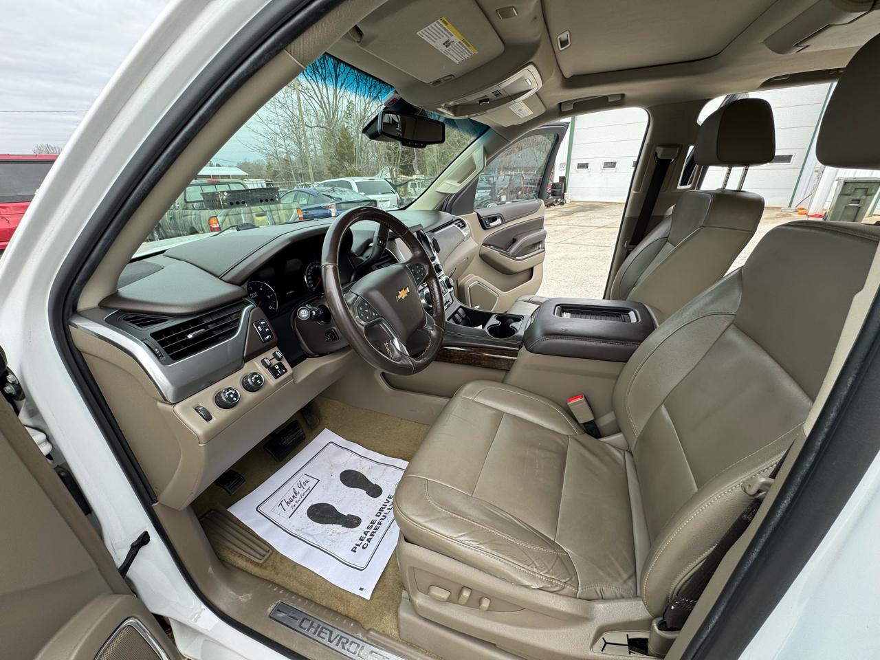 Chevrolet Suburban LT 4WD 2017