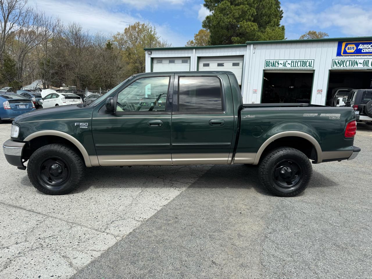 Ford F-150 XLT SuperCrew 4WD 2001
