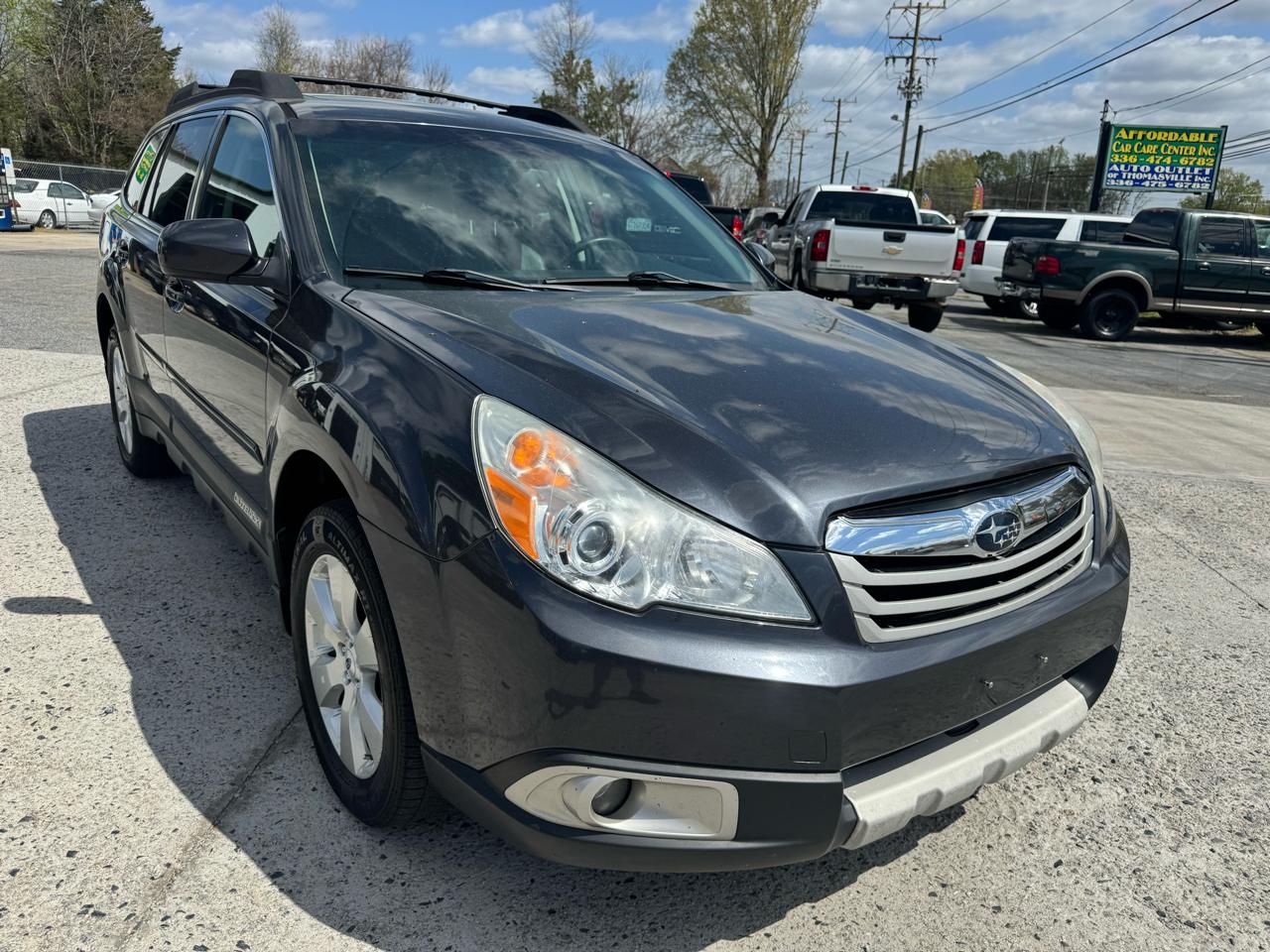 Subaru Outback 2.5i Limited 2011