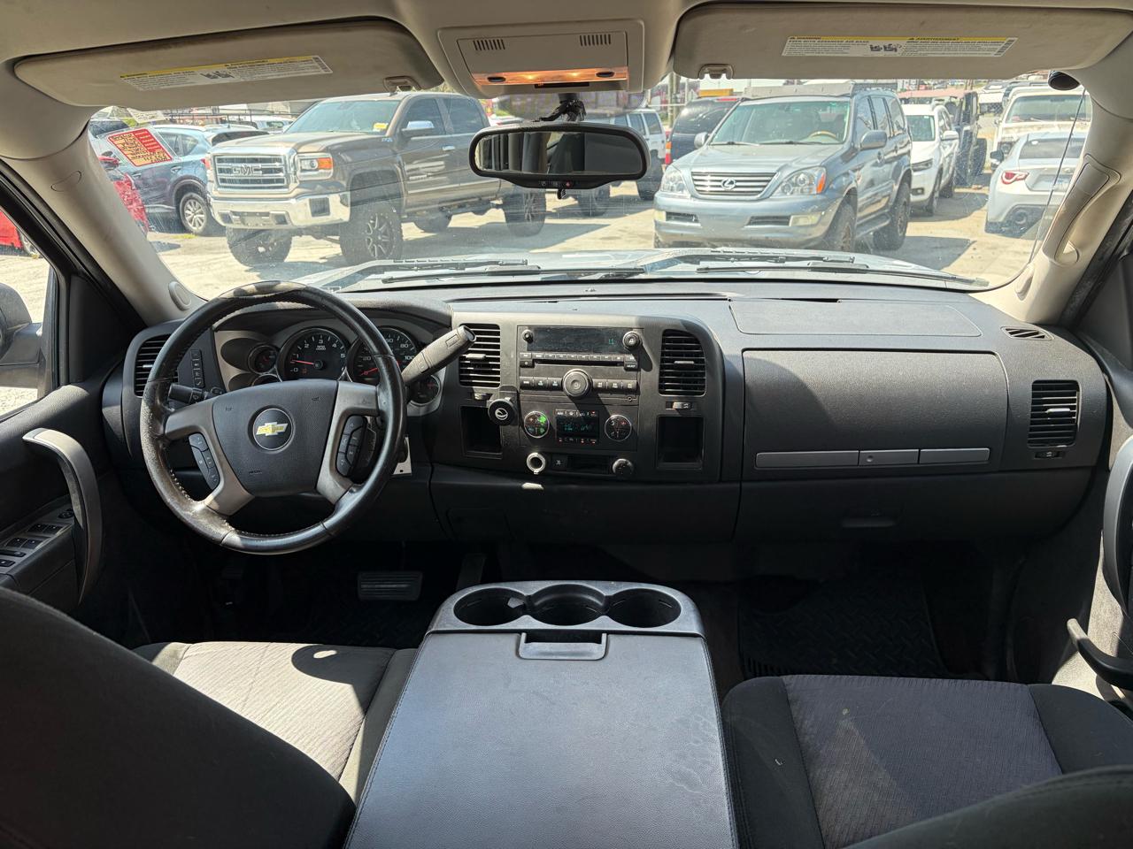 Chevrolet Silverado 1500 LT Crew Cab 2WD 2011