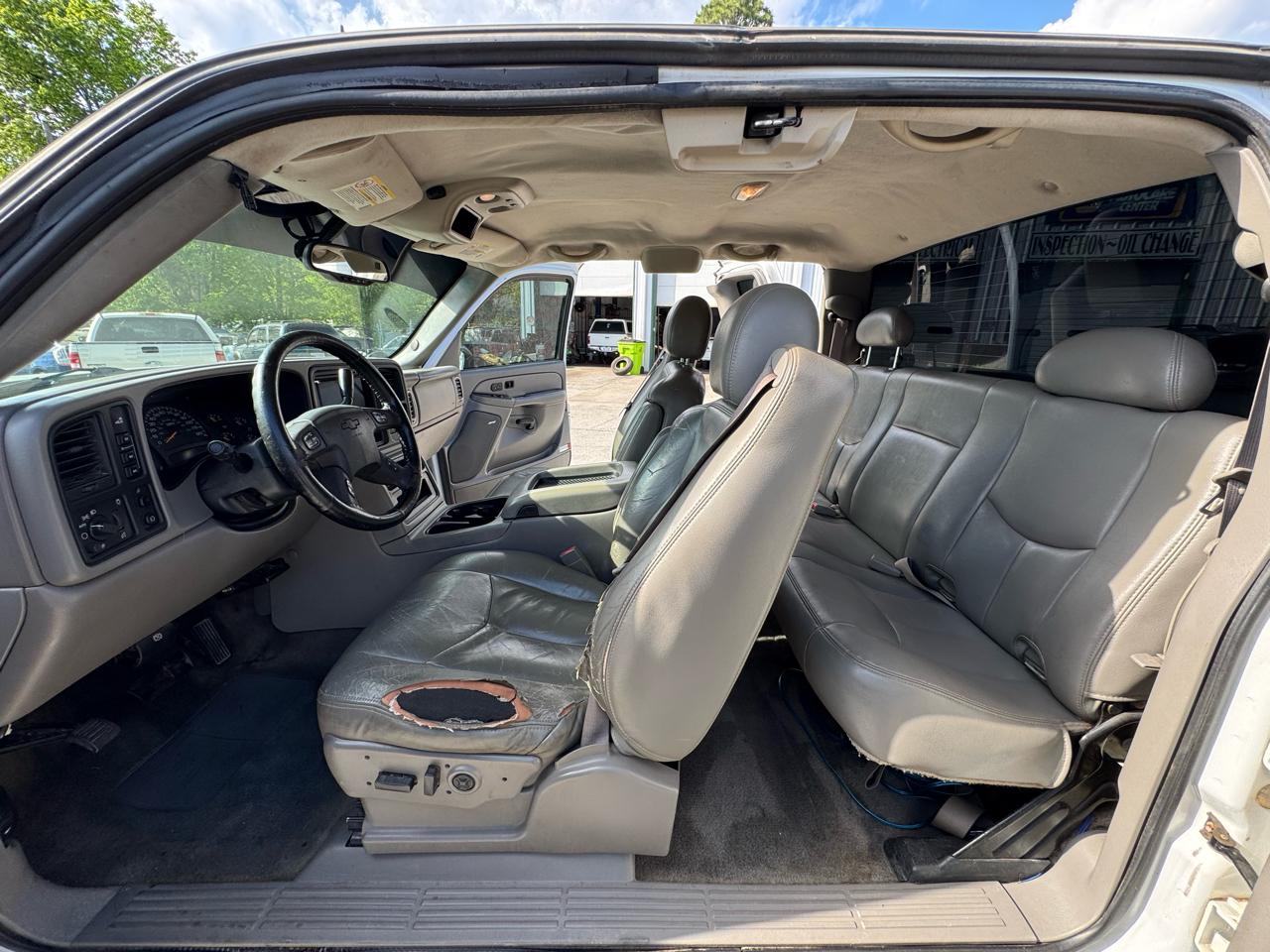 Chevrolet Silverado 2500HD Ext. Cab Long Bed 4WD 2005