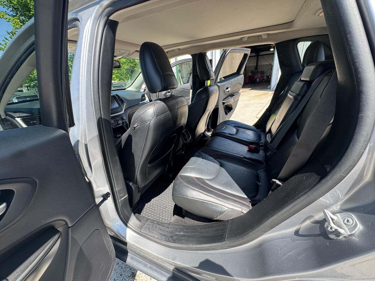 Jeep Cherokee Trailhawk 4WD 2014